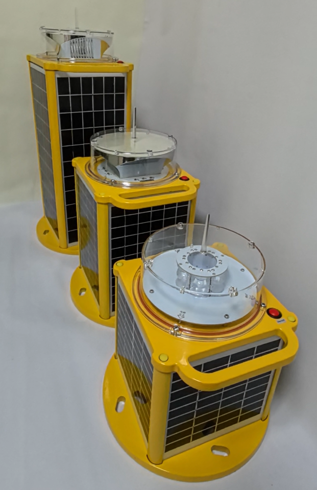 self contained marine lanterns